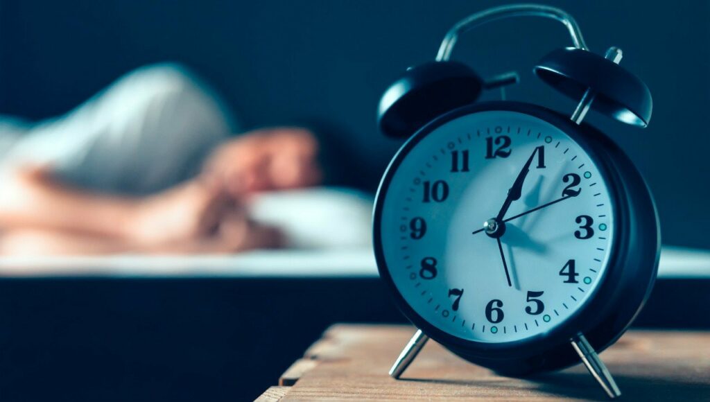 Κοιμάστε λιγότερο από επτά ώρες: Διαβάστε πόσο κακό κάνετε στην υγεία σας - Media