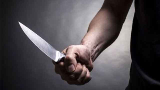 Λαμία: Βγήκαν μαχαίρια στον καβγά - Ένας 18χρονος στο νοσοκομείο - Media