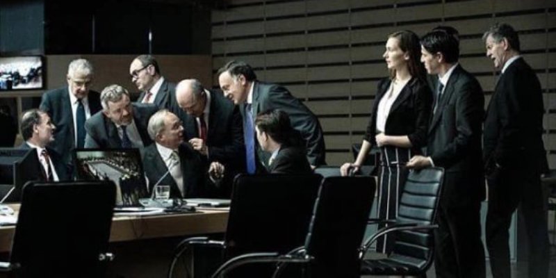 Στα 100 καλύτερα βιβλία του 21ου αιώνα το «Adults in the Room» του Γιάνη Βαρουφάκη - Media