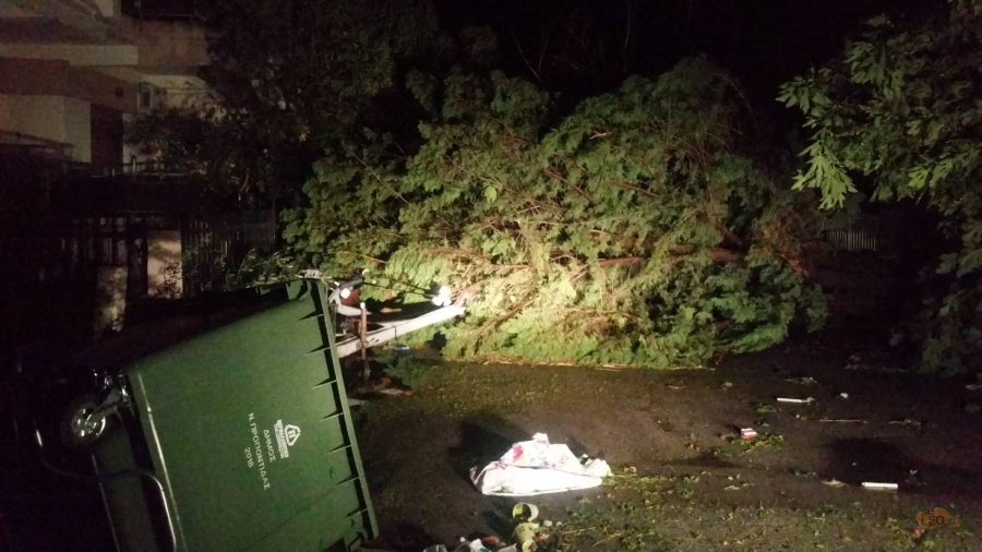 Γεννήτριες και μηχανήματα του Στρατού μεταφέρονται στη Χαλκιδική  - Media