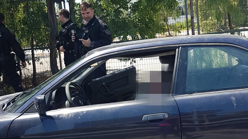 Μαρούσι: Άνδρας βρέθηκε χωρίς τις αισθήσεις του μέσα στο αυτοκίνητό του (Photo) - Media