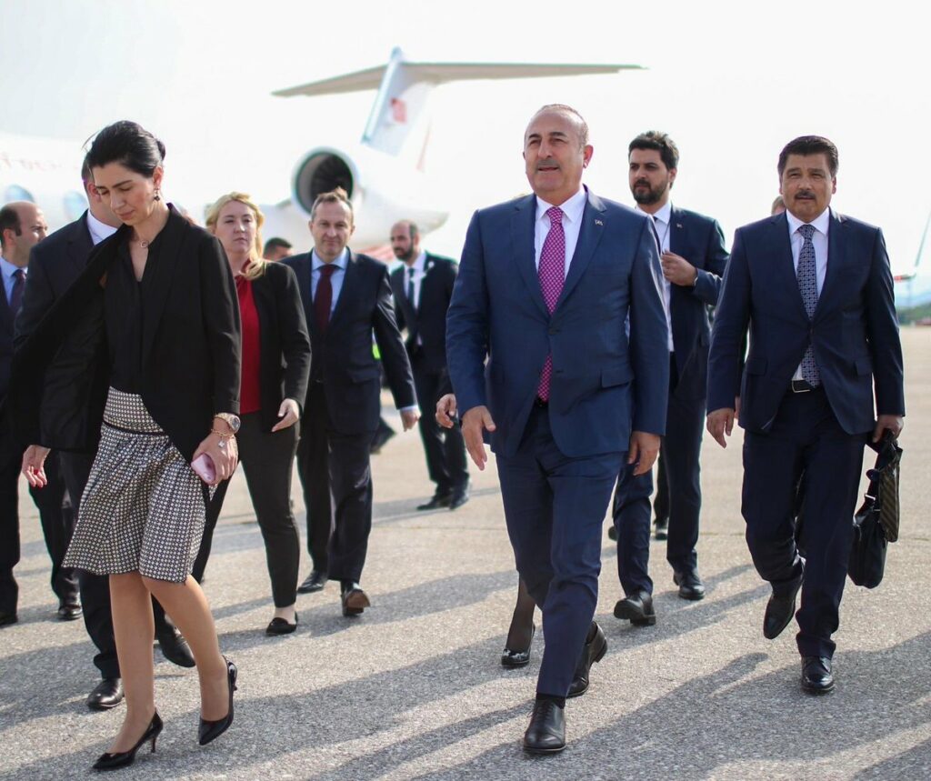 Τσαβούσογλου στα Σκόπια: «Θα συζητηθούν όλες οι πτυχές των διμερών μας σχέσεων» - Media