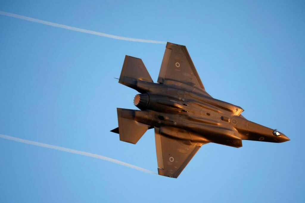 Σοκ και δέος: Η μέρα που έπεσε το πρώτο F-35 - Media