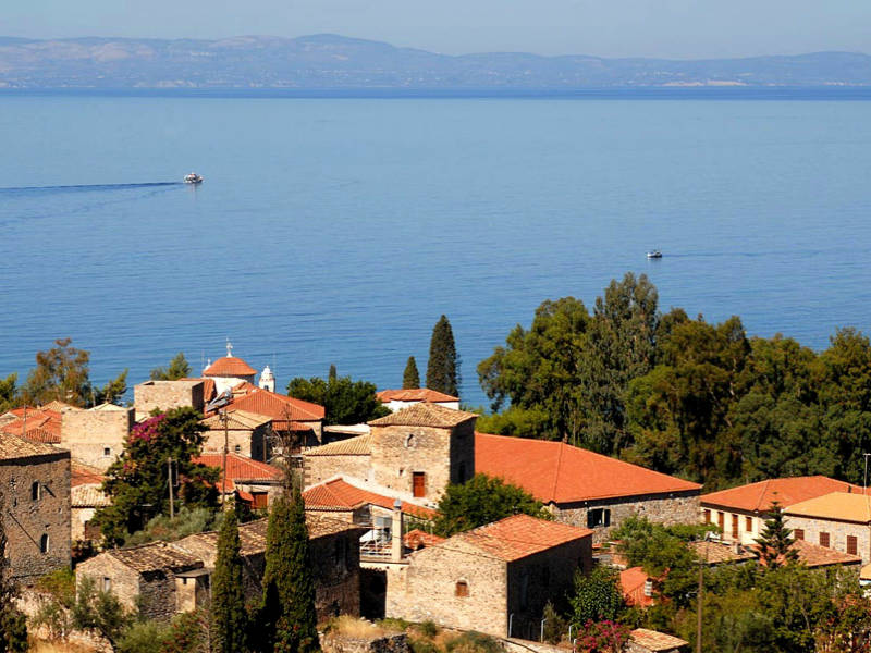 Δύο ελληνικά χωριά ανάμεσα στα καλύτερα της Ευρώπης (Photos) - Media