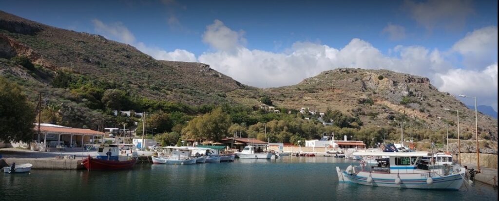 Κρήτη: Οικολογική καταστροφή στον κόλπο της Κισάμου – Πλοίο κινδυνεύει να βυθιστεί - Media