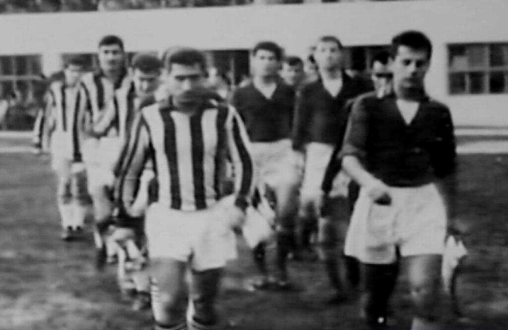 Λεφτέρ: Η ιστορία του Έλληνα που έγινε θρύλος στο τουρκικό ποδόσφαιρο (Video) - Media