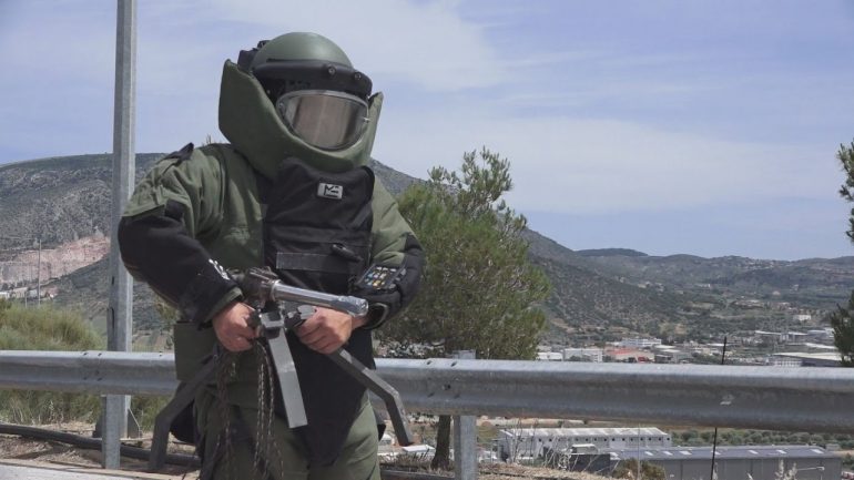 Αναστάτωση από εντοπισμό νάρκης στη Χερσόνησο Ηρακλείου - Media