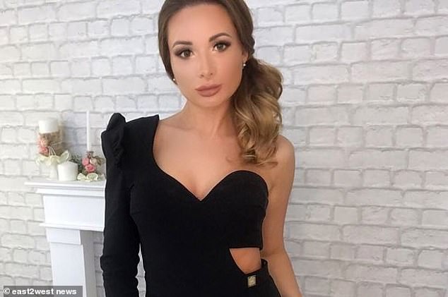 Πανέμορφη Ρωσίδα φρουρός του ίδιου του Πούτιν απολύθηκε γιατί έλαβε μέρος σε διαγωνισμό ομορφιάς –«Με ζηλεύουν» λέει (Photos) - Media