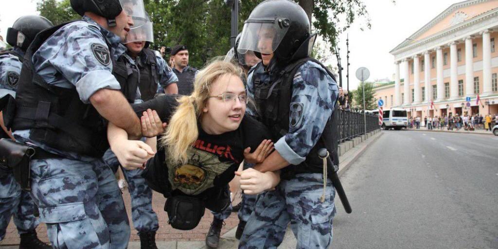 Ρωσία: Δεκάδες συλλήψεις διαδηλωτών της αντιπολίτευσης (Video) - Media