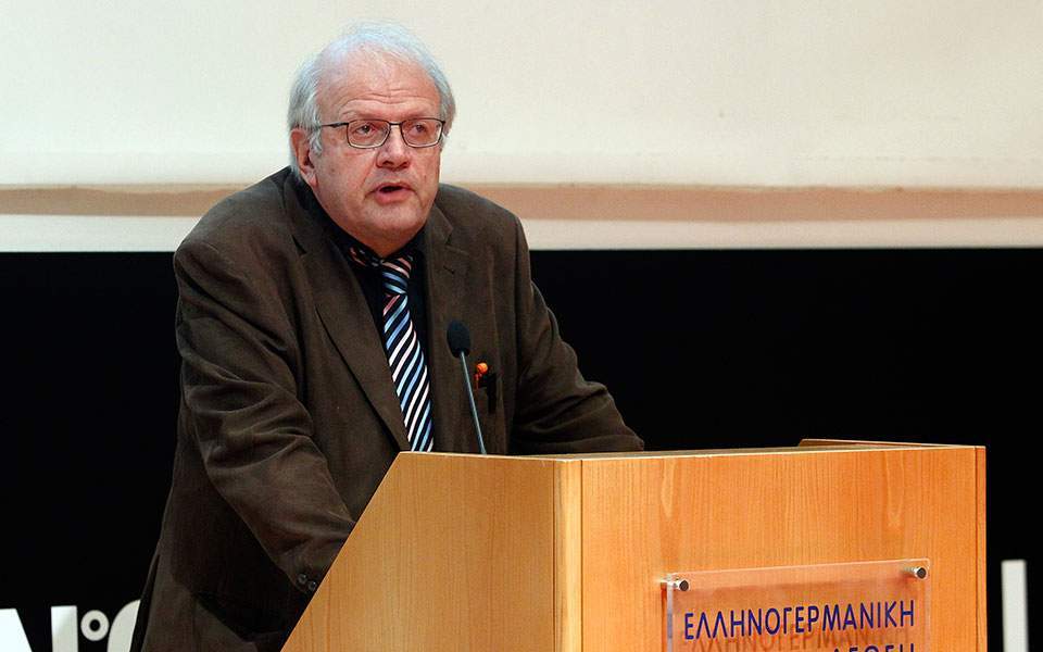 Τσελέντης: Ο σεισμός δεν προκαλεί ανησυχία - Media