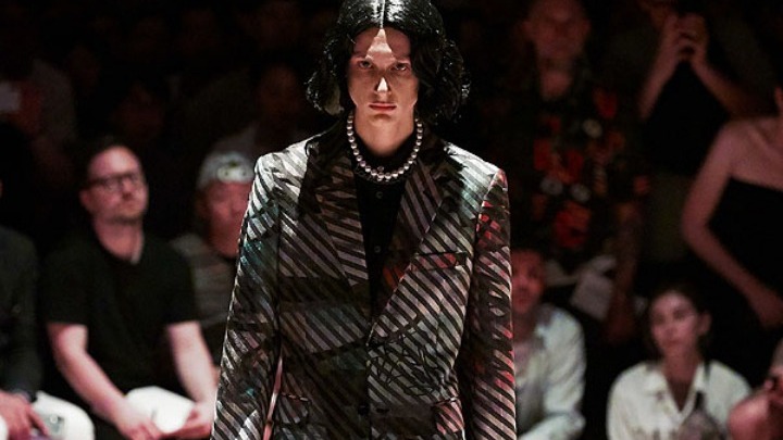 Ο οίκος Comme des Garcons και το «Ορλάντο» της Βιρτζίνια Γουλφ - Media