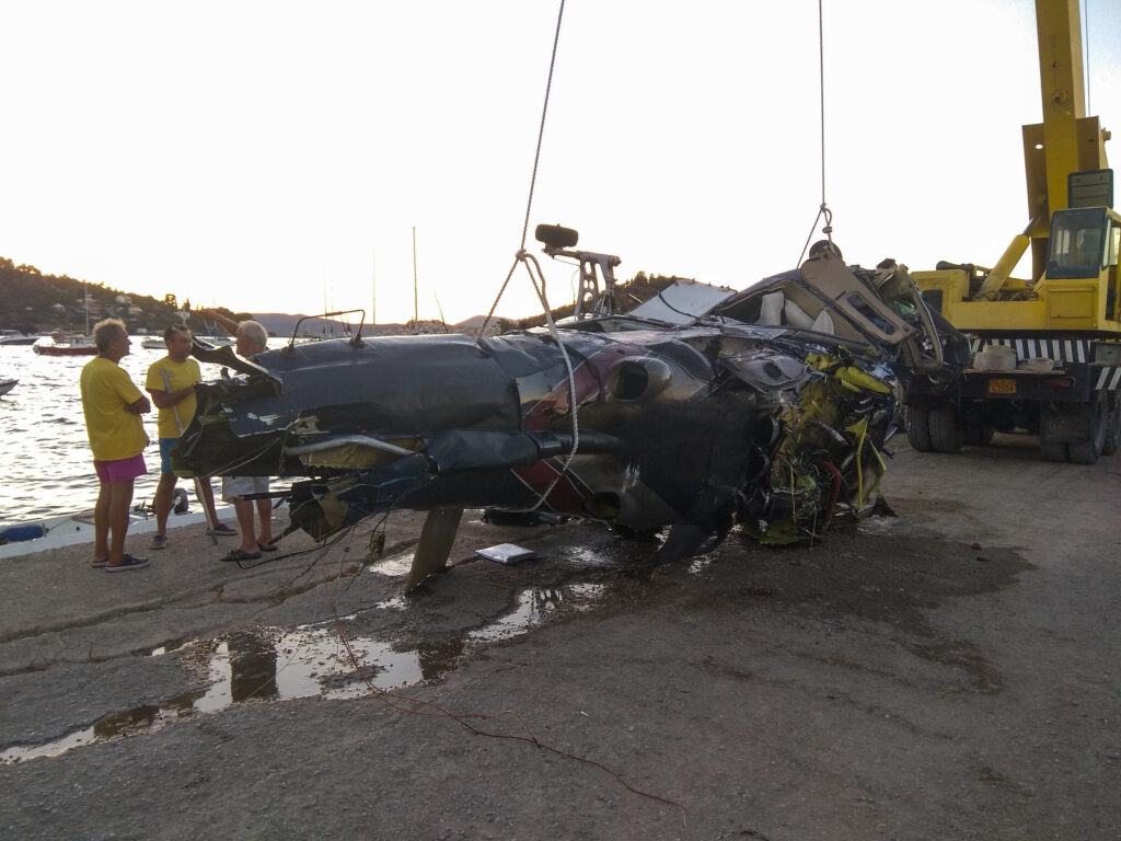 Πόρος: Οι πρώτες εκτιμήσεις για τη μοιραία πτήση (Video/Photos) - Media