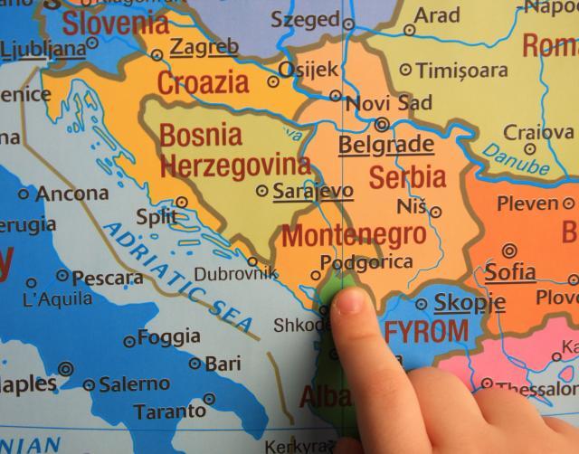 Αυτοί είναι οι «μισθοί» στα Βαλκάνια - Σε Βόρεια Μακεδονία ο χαμηλότερος - Media