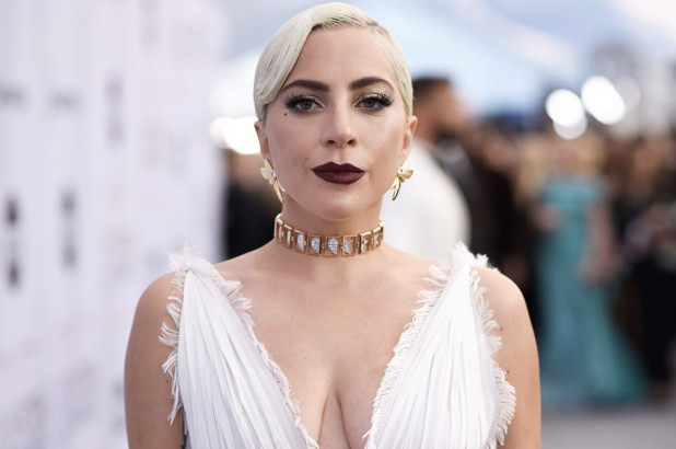 Η Lady Gaga χρηματοδοτεί αίθουσες διδασκαλίας - Media