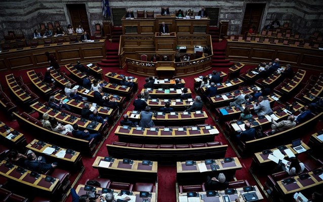 Βουλή: Ψηφίστηκε επί της αρχής το ν/σ για ΟΤΑ, άσυλο - Media