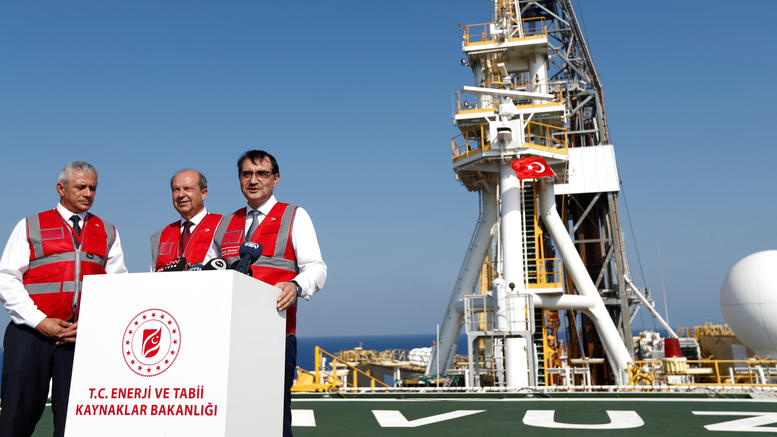 Στο Γιαβούζ ο Τούρκος Υπ. Ενέργειας: Ξεκίνησαν οι γεωτρήσεις - Media