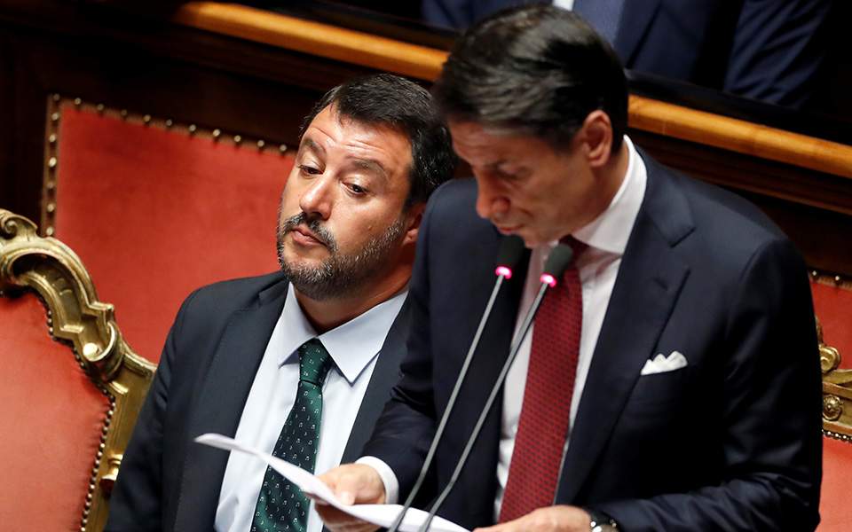Ιταλία: Στο προεδρικό μέγαρο για την παραίτησή του ο Κόντε - Media