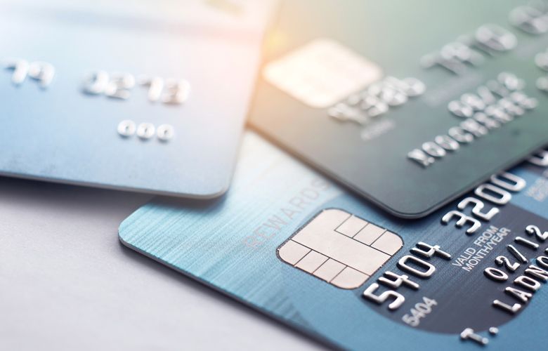 Αλλάζουν όλα στις ανέπαφες συναλλαγές: Τι πρέπει να γνωρίζετε για πληρωμές με κάρτα - Media