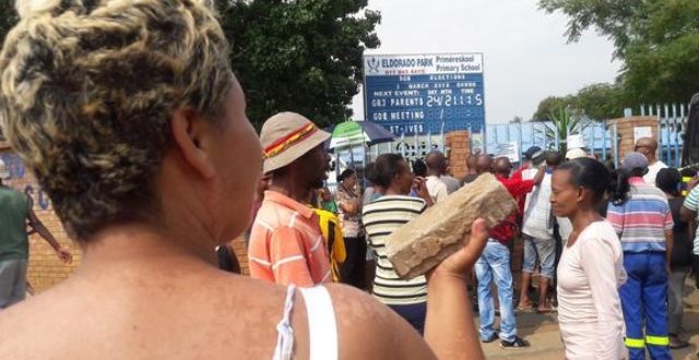 Λίντσαραν 5 άνδρες που επιχείρησαν να απαγάγουν έναν χωρικό  - Media