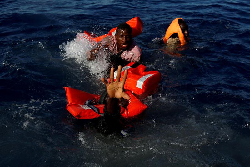 Ναυάγιο στη Λιβύη: Βυθίστηκε πλοίο που μετέφερε 100 μετανάστες - «Φοβόμαστε για το χειρότερο» - Media