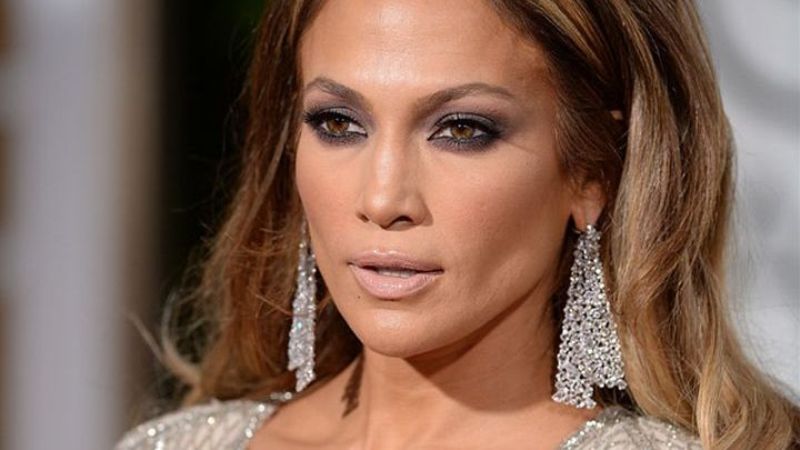 Η Τζένιφερ Λόπεζ για τον ρατσισμό: Μου έλεγαν «είσαι Λατίνα, θα παίξεις την καμαριέρα» - Media