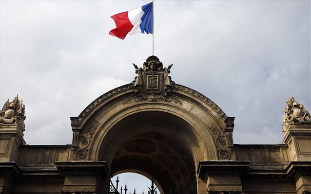 Γαλλία: Τμηματική άρση της καραντίνας εξετάζει η κυβέρνηση μπροστά στο σενάριο της οικονομικής καταστροφής - Media