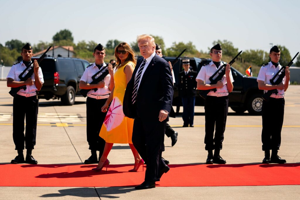 Έφτασε ο Τραμπ στο Μπιαρίτς για τη σύνοδο της G7 - Media