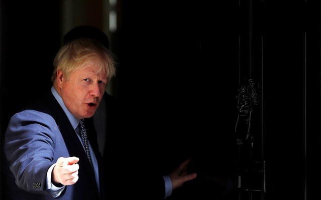 FT: Αν πέσει η κυβέρνηση, ο Τζόνσον θα κάνει εκλογές μετά το Brexit - Media