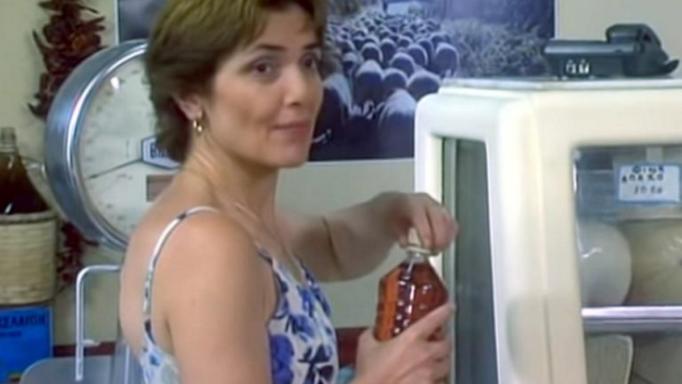 Έφυγε από τη ζωή η ηθοποιός Ελισάβετ Ναζλίδου - Media