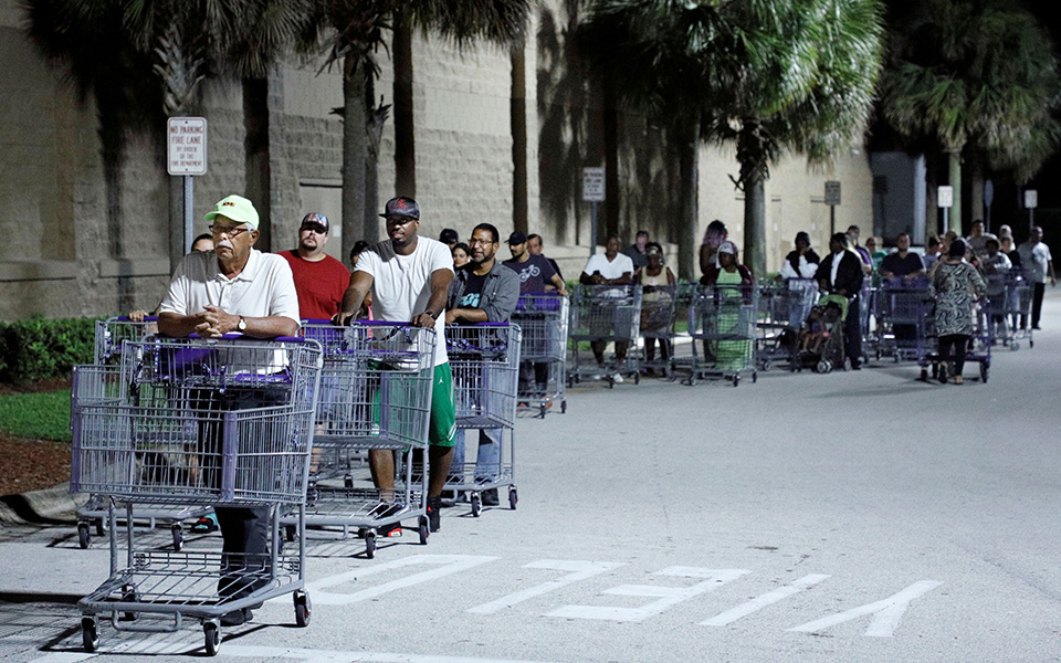 Άδεια ράφια στα σούπερ μάρκετ! - Δεν είναι εικόνες από τη Βενεζουέλα αλλά από τις... ΗΠΑ (Photos) - Media