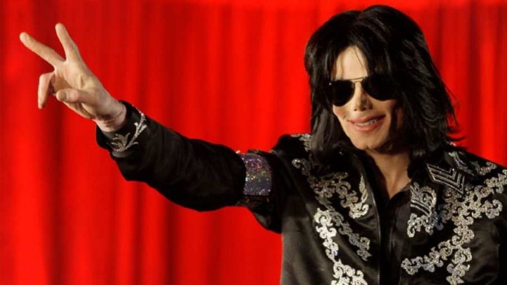 Το MTV αφαίρεσε το όνομα του Μάικλ Τζάκσον από βραβείο - Media