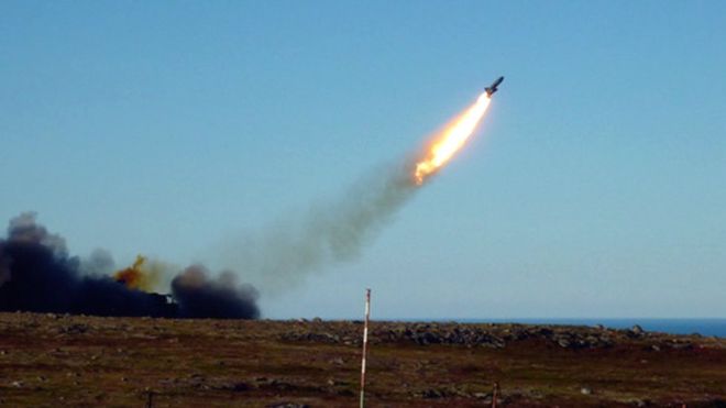 Συναγερμός στη Ρωσία: Βρέθηκαν «δυνητικά επικίνδυνα αντικείμενα» μετά τη δοκιμή πυραύλου - Media