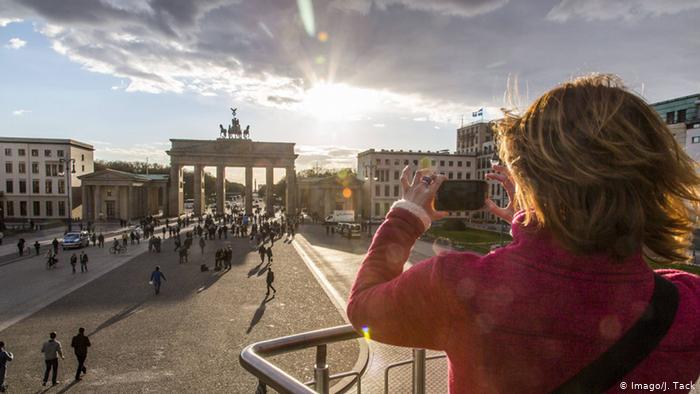Γερμανία: Πόλος έλξης Ελλήνων τουριστών - Media