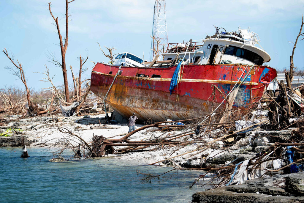 Μπαχάμες: «Αδειάζουν» νησιά μετά το σαρωτικό πέρασμα του κυκλώνα Ντόριαν - Φόβοι για πολλούς νεκρούς - Media