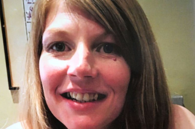 Έσπασε το πόδι της ενώ έτρεχε σε φιλανθρωπικό μαραθώνιο και πέθανε (Photos) - Media