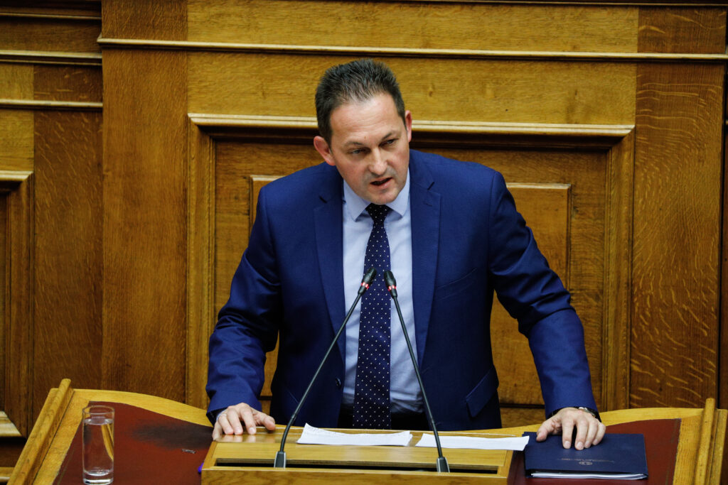 Πέτσας για αναπτυξιακό ν/σ: Παρεμβάσεις στον κλάδο των ΜΜΕ που θα διευκολύνουν τις επενδύσεις - Media