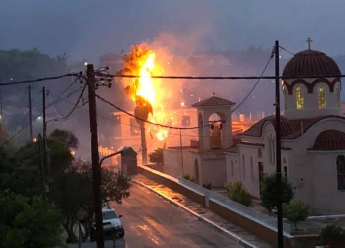 Προβλήματα και ζημιές στη Δυτική Ελλάδα από την κακοκαιρία - Δύο νεκροί από κεραυνούς (Photos/Videos) - Media