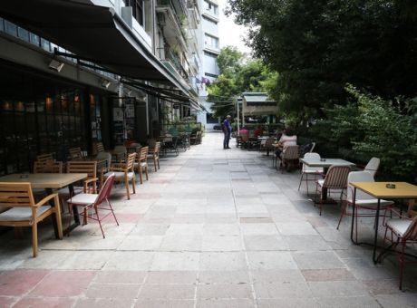 Νεκρός βρέθηκε στο σπίτι του γνωστός επιχειρηματίας της Πάτρας - Media