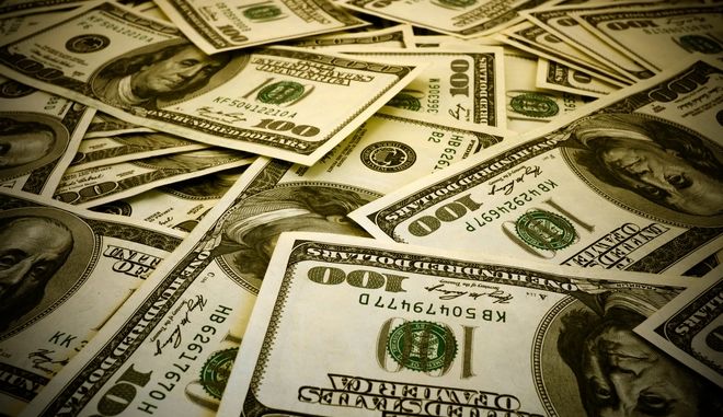 Μεγιστάνας βιομήχανος αύξησε κατά 2,3 δισ. δολ. την περιουσία του σε μία ώρα!   - Media