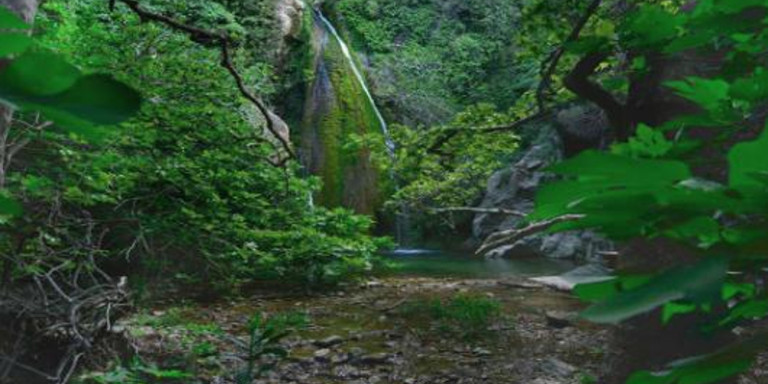 Κρήτη: Διέσωσαν τουρίστες που χάθηκαν σε φαράγγι   - Media