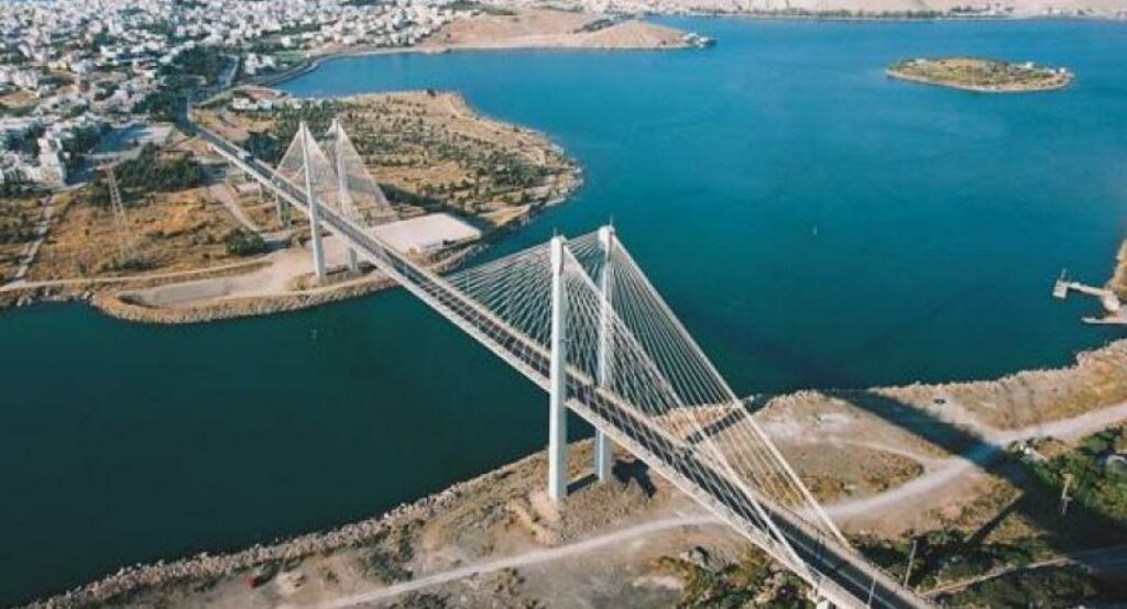 Χαλκίδα: Σε 66χρονο Τούρκο ανήκει το πτώμα που βρέθηκε κάτω από την Υψηλή Γέφυρα - Media