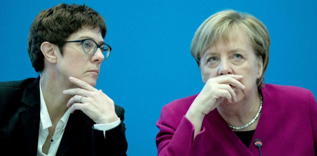 Τι τρέχει στη Γερμανία; - «Καμία ρήξη με τη Μέρκελ» διαβεβαιώνει η Καρενμπάουερ - Media