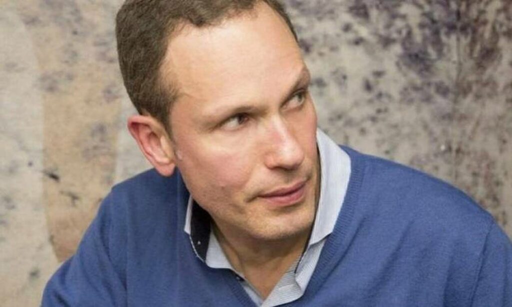 Ξεκαθαρίζει τα πράγματα ο Βασίλης Κούκουρας: Τι δήλωσε για το έμφραγμα  - Media