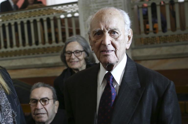 Τη Δευτέρα η κηδεία του Αντώνη Λιβάνη - Media