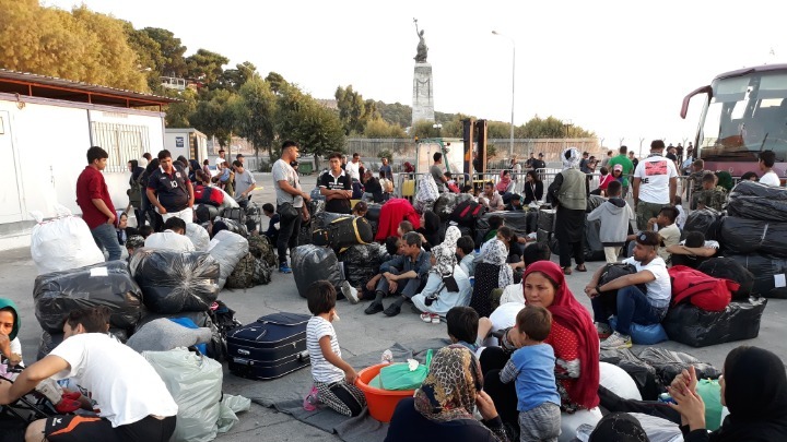 Μυτιλήνη: Στο Κικλίς μεταφέρονται οι 1500 αιτούντες άσυλο  - Media