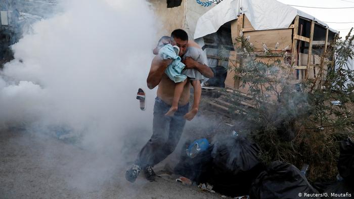 Γερμανικά ΜΜΕ: Μια πραγματική τραγωδία στη Μόρια - Media