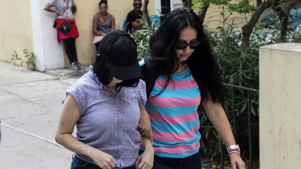 Nέα Ιωνία: «Θήλασα το μωρό μου, το άλλαξα και το εγκατέλειψα», είπε η 19χρονη για το βρέφος - Media