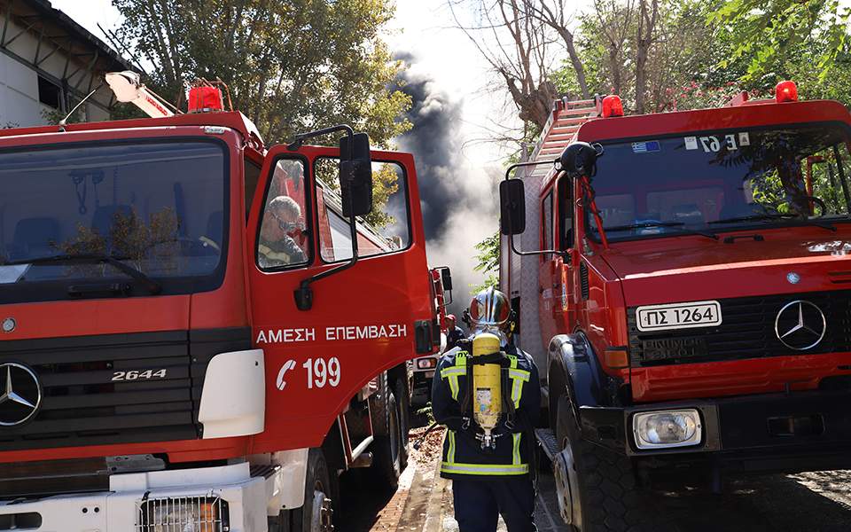 Υπό έλεγχο η φωτιά στον Πλατανιά Χανίων - Media