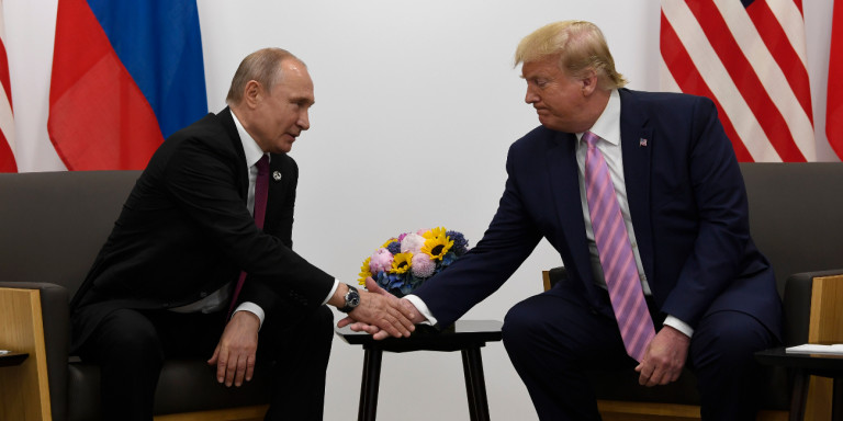 Ο Πούτιν πρότεινε στον Τραμπ να αγοράσει υπερηχητικά όπλα από την Ρωσία - Media