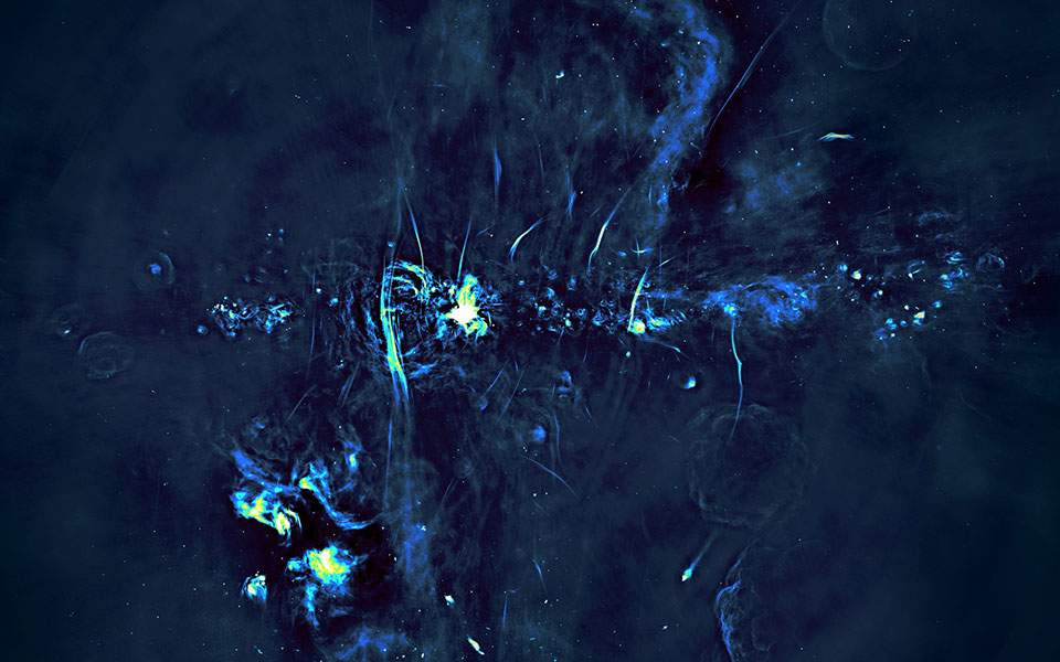Εντυπωσιακή ανακάλυψη επιστημόνων στο κέντρο του γαλαξία - Βρήκαν φυσαλίδες   - Media